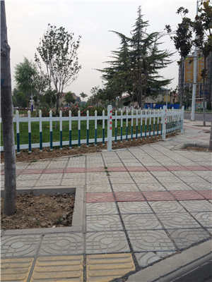 玻（bō）璃（lí）鋼圍欄