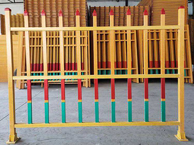 玻（bō）璃鋼護欄